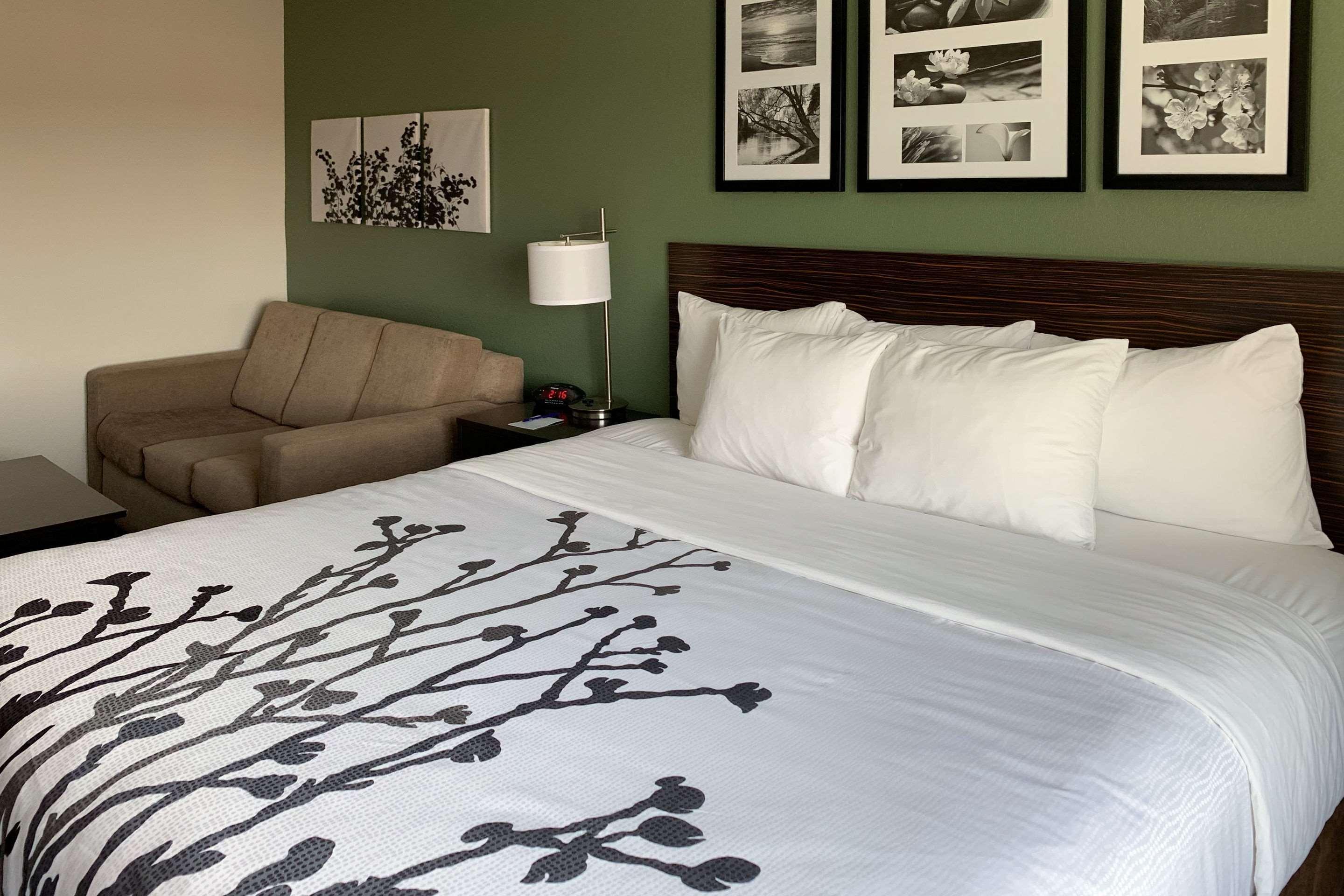 Sleep Inn & Suites Garden City Bagian luar foto