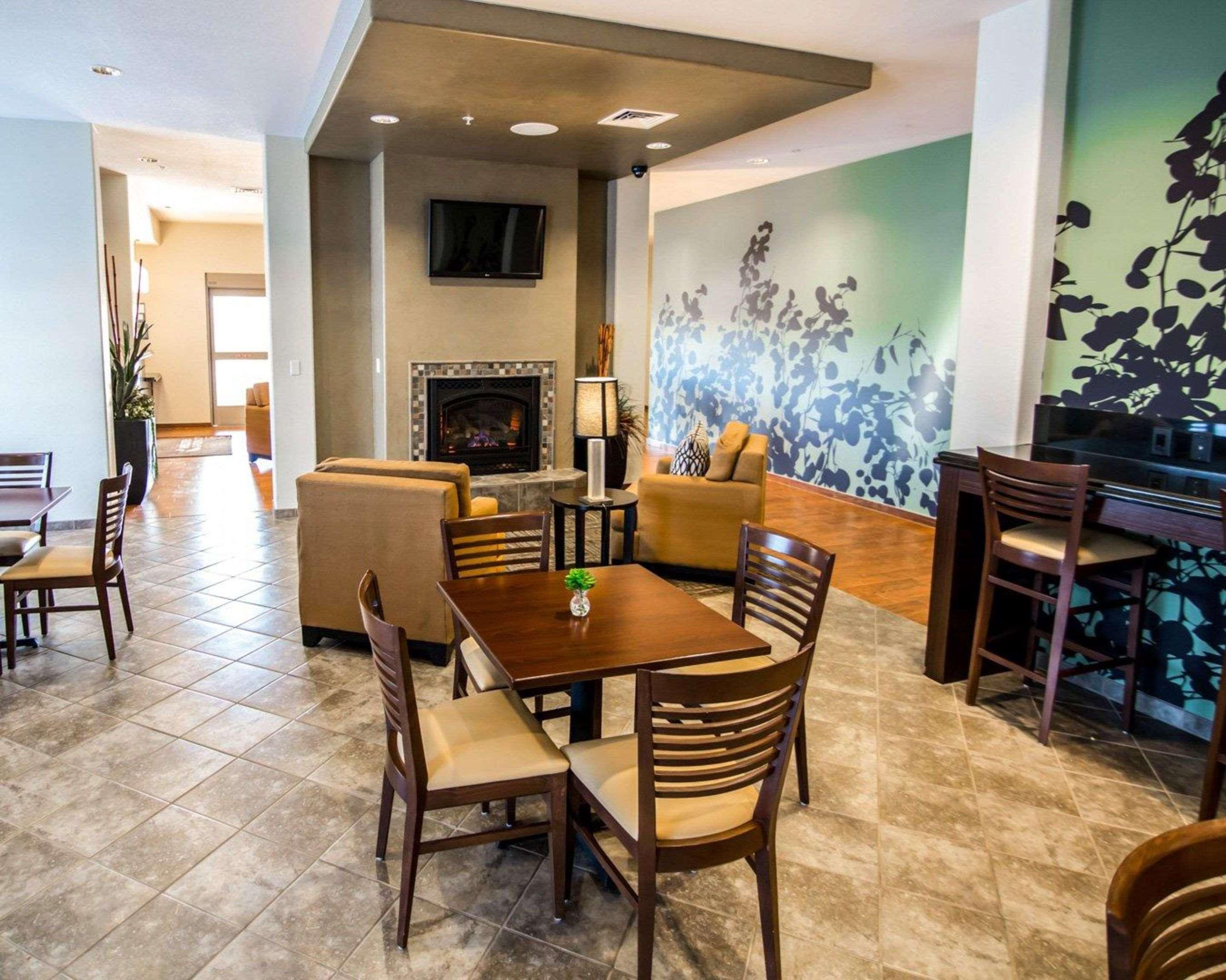 Sleep Inn & Suites Garden City Bagian luar foto