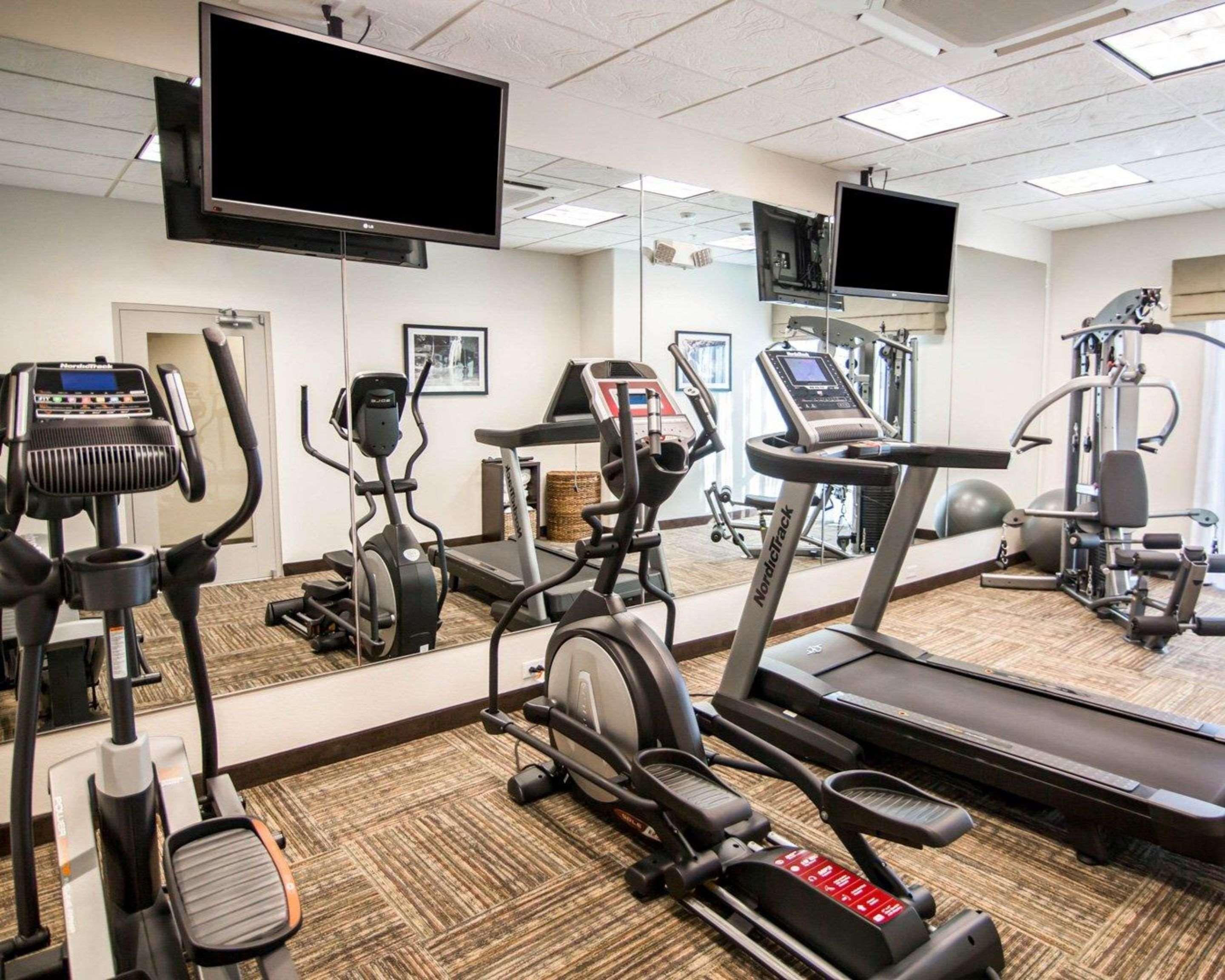 Sleep Inn & Suites Garden City Bagian luar foto
