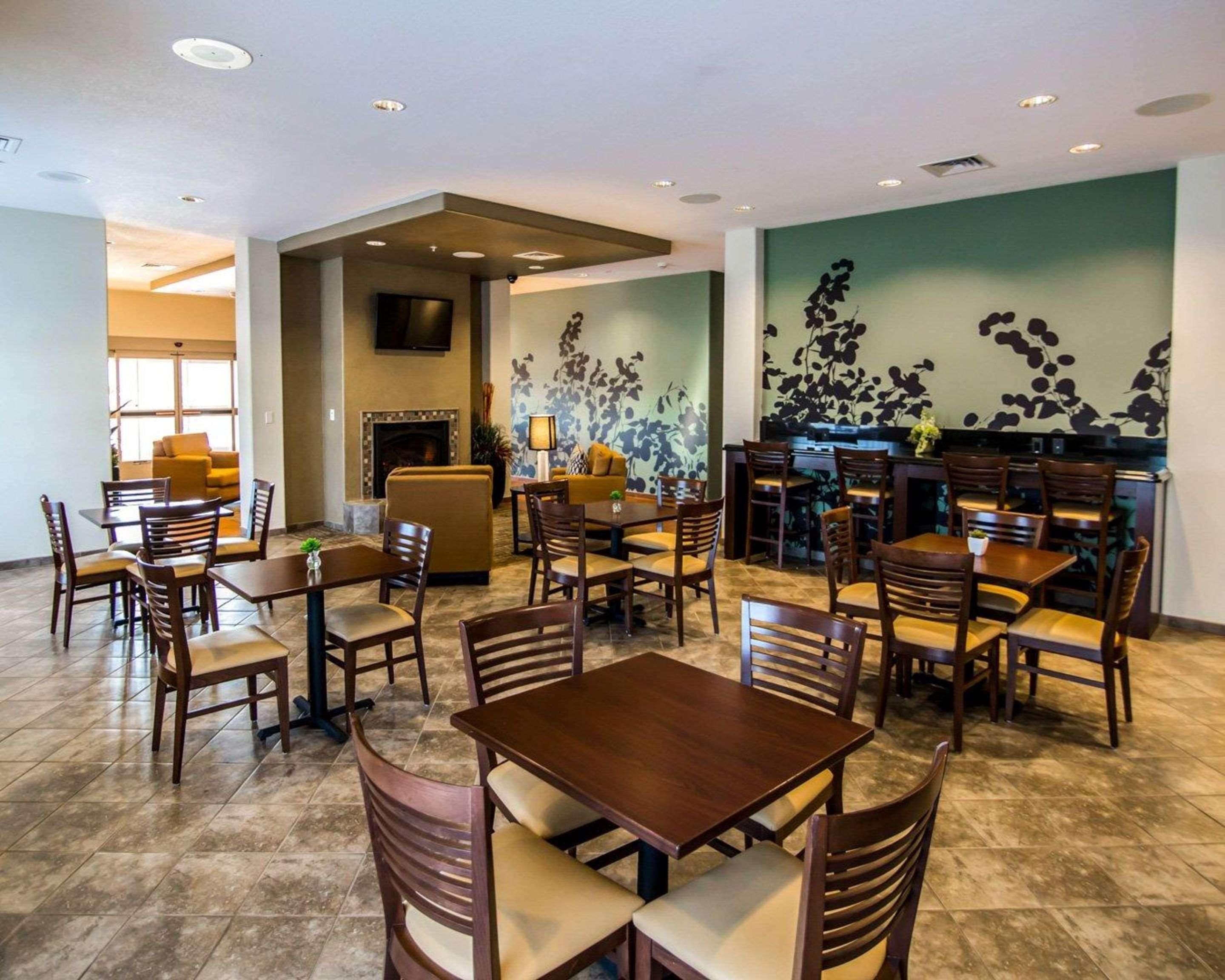 Sleep Inn & Suites Garden City Bagian luar foto