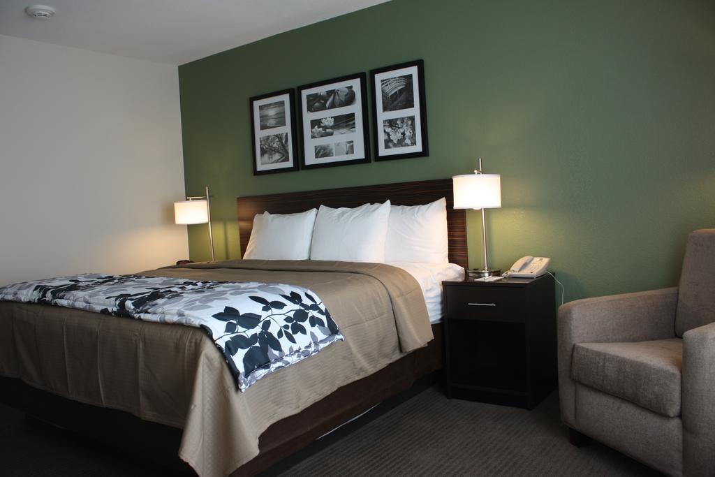 Sleep Inn & Suites Garden City Ruang foto
